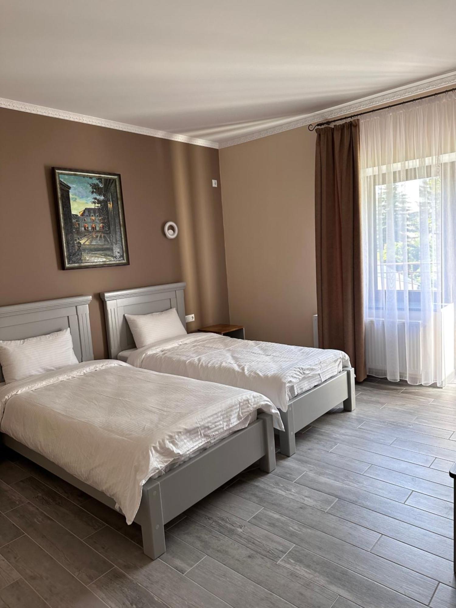 Maestro Inn